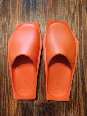 Jordan Hex Mule “Brilliant Orange “